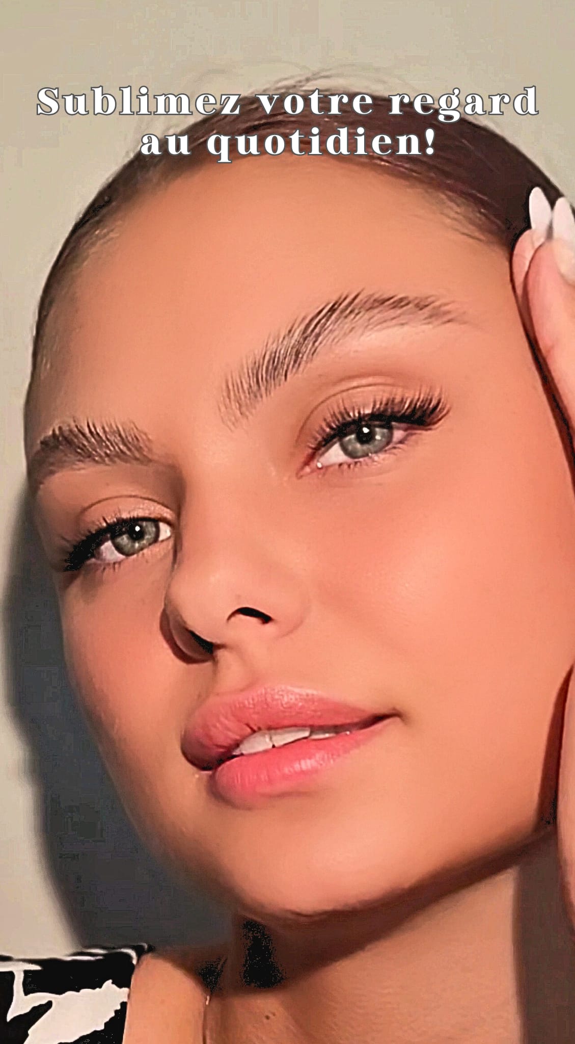 Kit complet Cils Auto-Adhésifs.